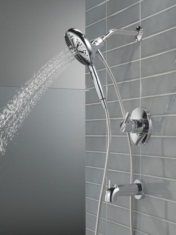 DELTA Nicoli Monitor 14 Series Tub and Shower with SureDock Hand Shower — Chrome