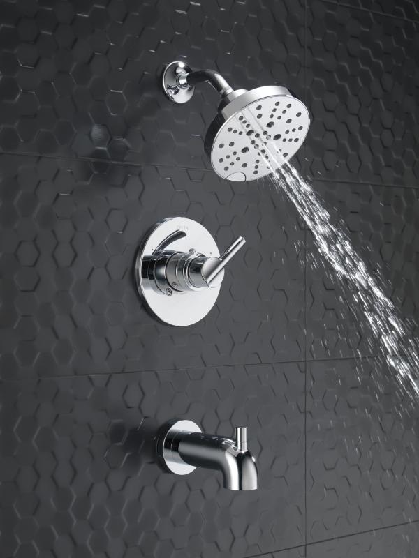 DELTA Nicoli Monitor 14 Series H2Okinetic Tub and Shower — Chrome