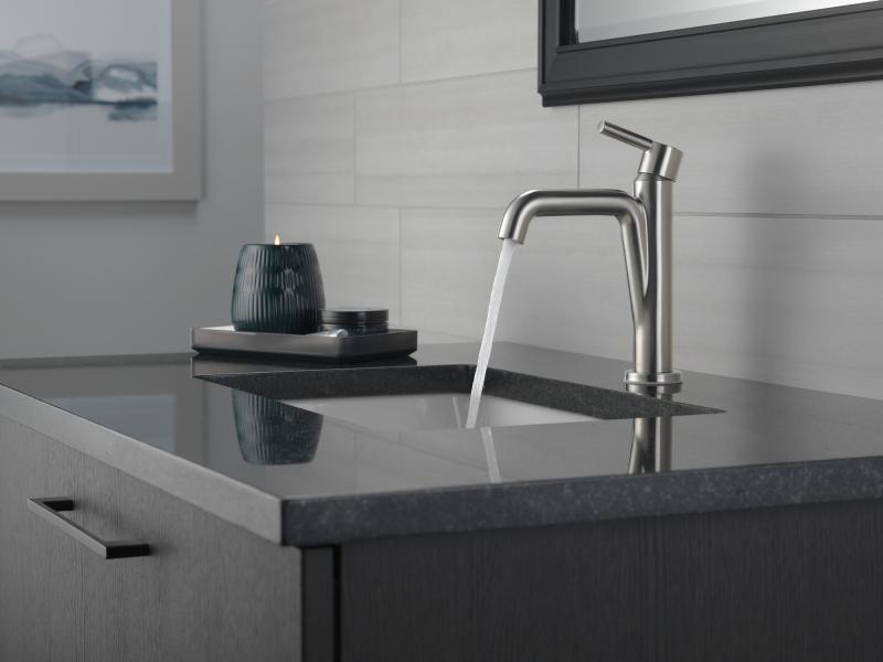 DELTA Nicoli Single Handle Bathroom Faucet — Stainless