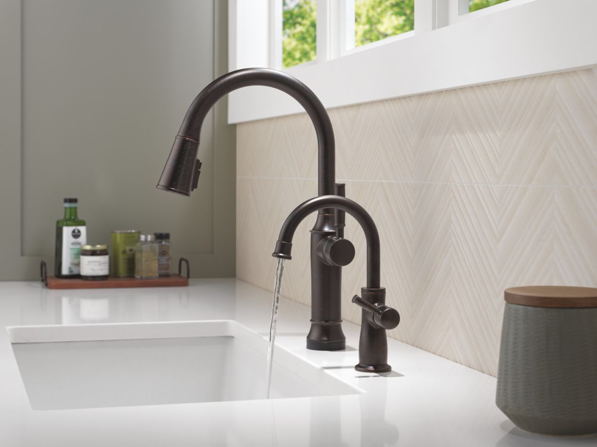 DELTA Renaldi Touch2O Technology Kitchen Faucet with Touchless Technology — Venetian Bronze