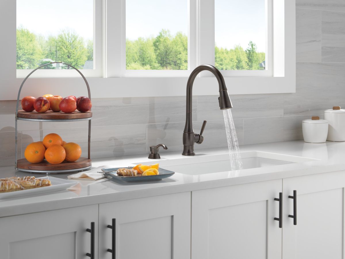 DELTA Hazelwood Single Handle Pull-Down Kitchen Faucet with Soap Dispenser and ShieldSpray Technology — Venetian Bronze