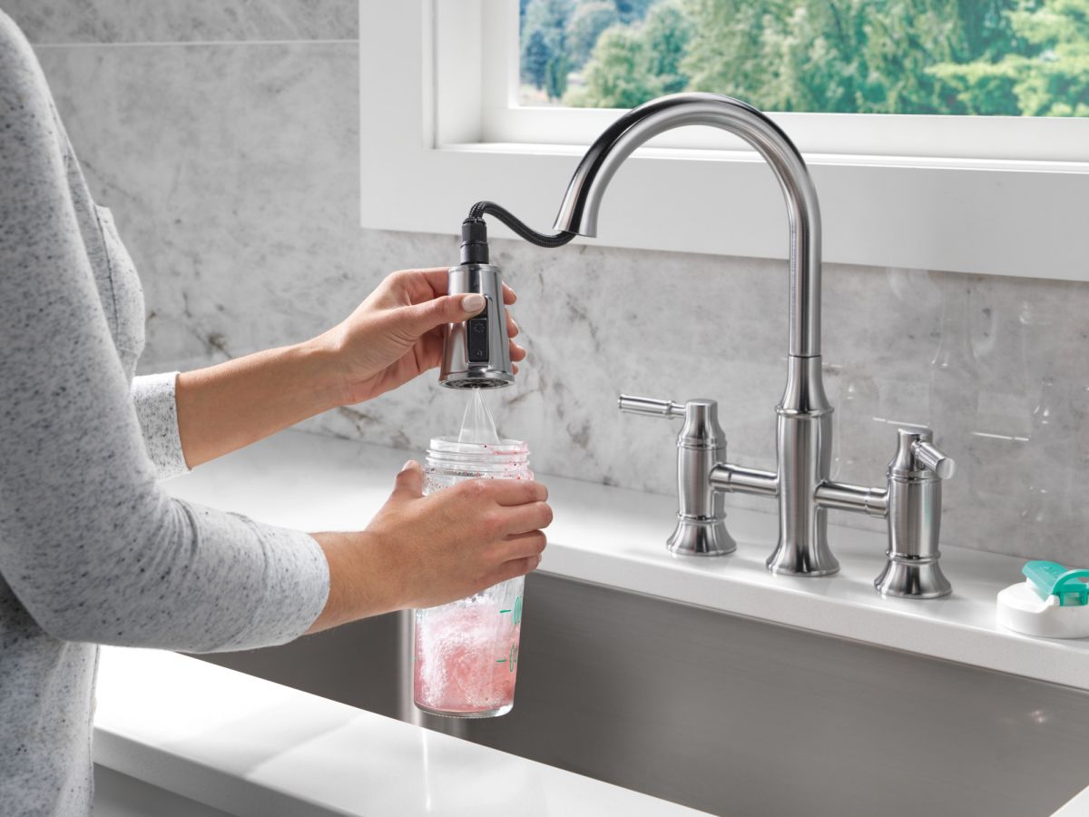 DELTA Renaldi Two Handle Pull-Down Bridge Kitchen Faucet — Lumicoat® Arctic Stainless
