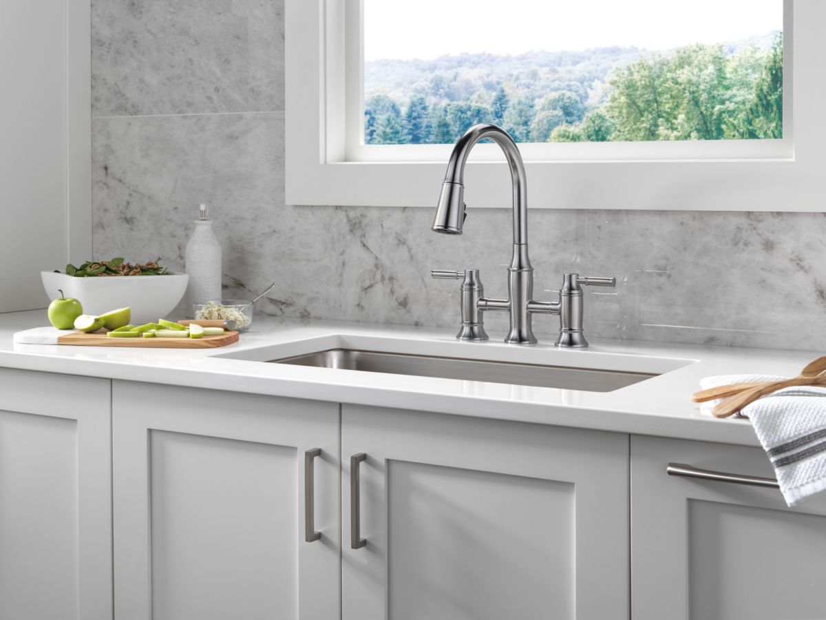 DELTA Renaldi Two Handle Pull-Down Bridge Kitchen Faucet — Lumicoat® Arctic Stainless