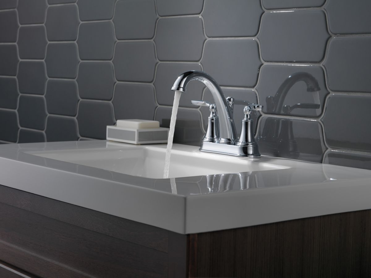 DELTA Woodhurst Bathroom Faucet — Chrome