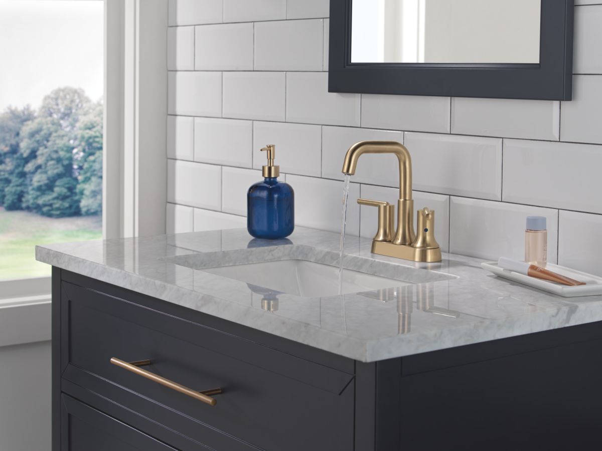DELTA Trinsic Centerset Bathroom Faucet — Champagne Bronze