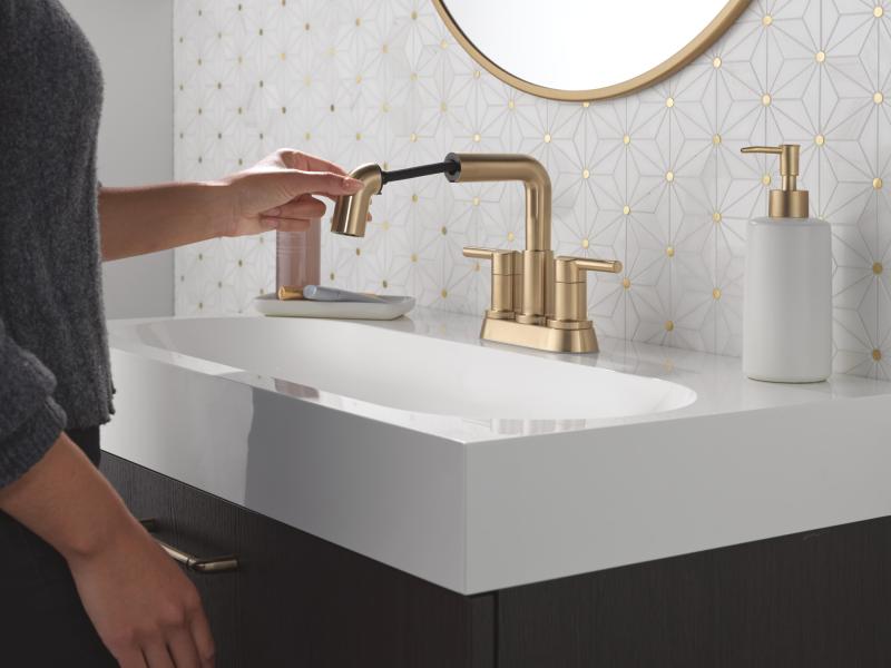 DELTA Nicoli Two Handle Centerset Pull-Down Bathroom Faucet — Champagne Bronze