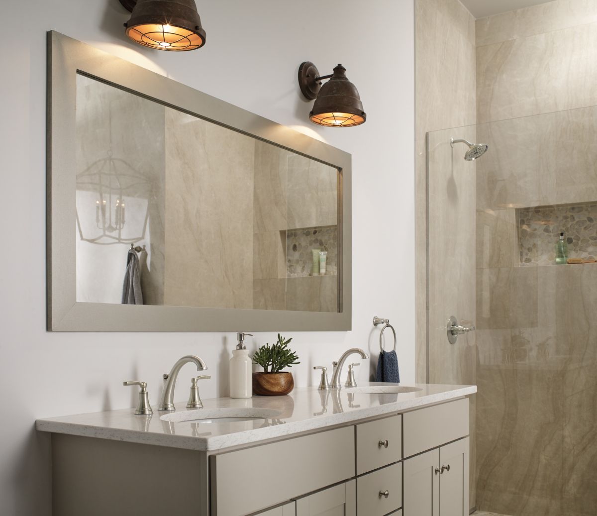 DELTA Woodhurst Towel Ring — Stainless