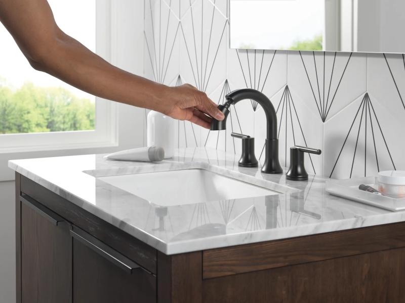 DELTA Trinsic Two Handle Widespread Pull Down Bathroom Faucet — Matte Black