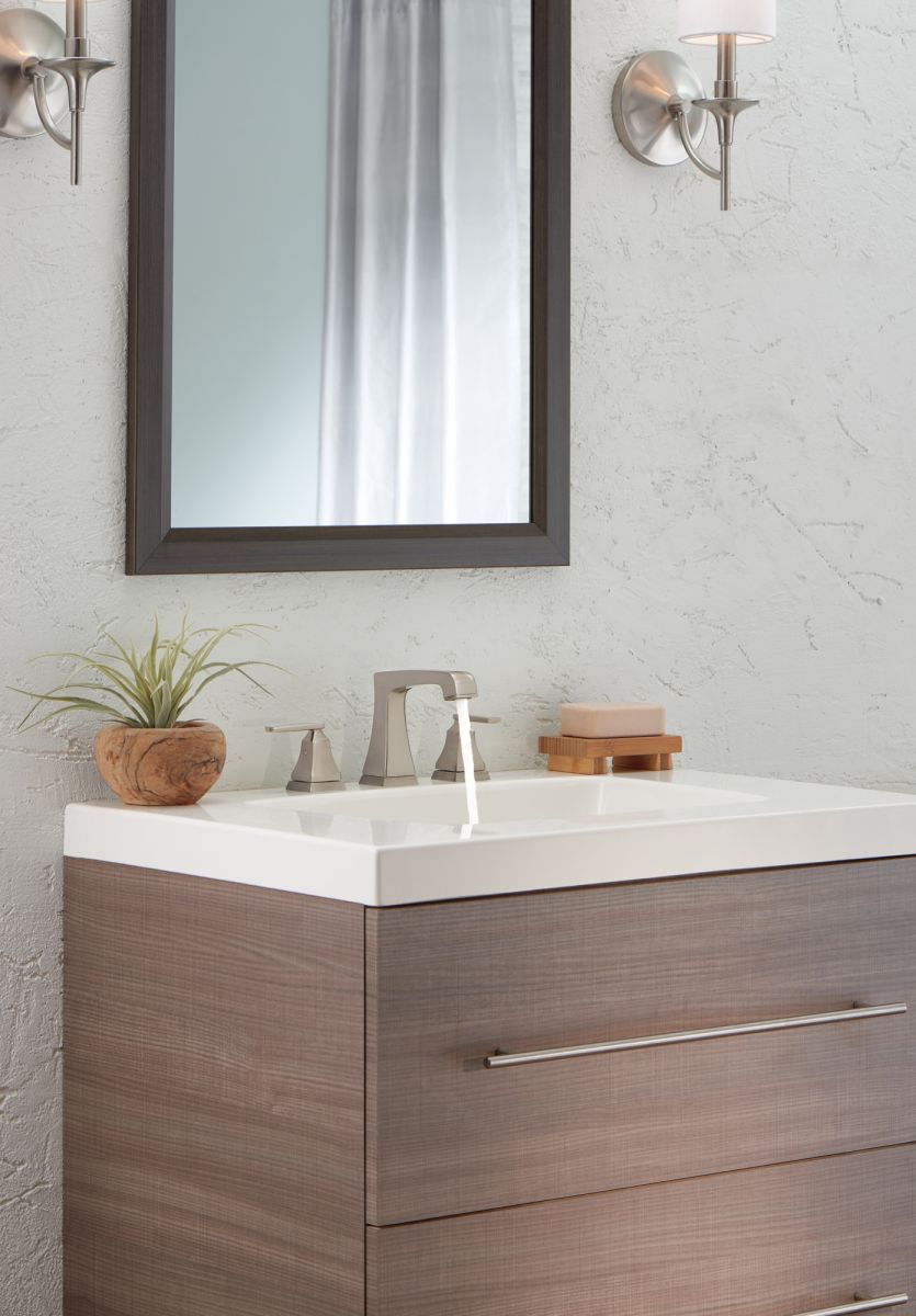DELTA Ashlyn Two Handle Widespread Bathroom Faucet with EZ Anchor — Stainless