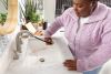 DELTA Stryke 8" Mini Towel Bar — Stainless