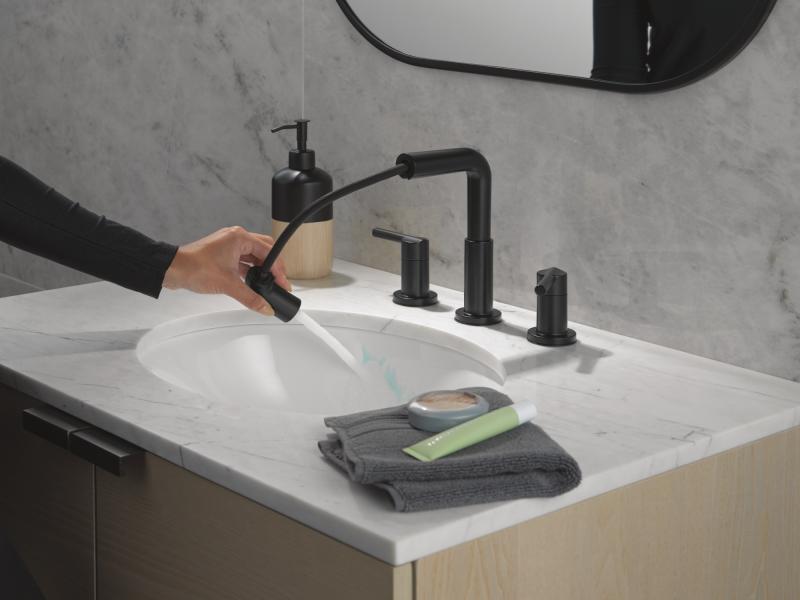 DELTA Nicoli Two Handle Widespread Pull-Down Bathroom Faucet — Matte Black