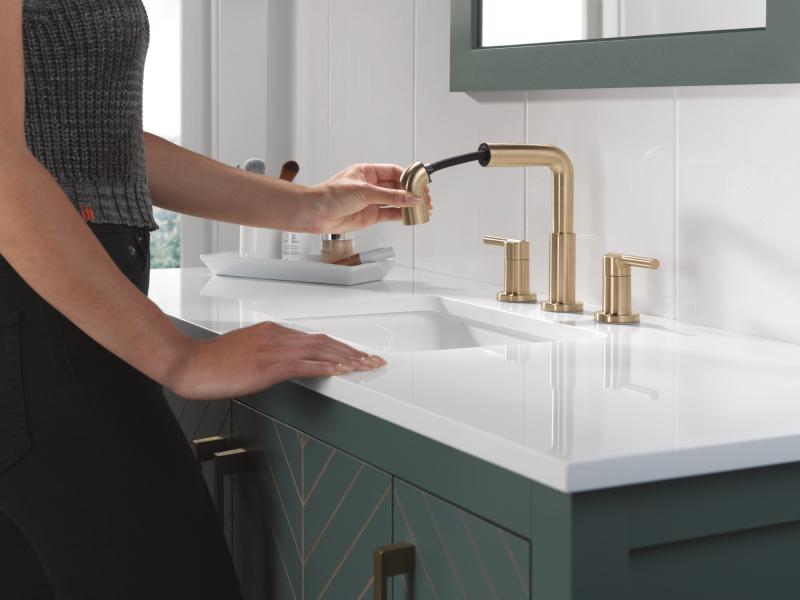DELTA Nicoli Two Handle Widespread Pull-Down Bathroom Faucet — Champagne Bronze