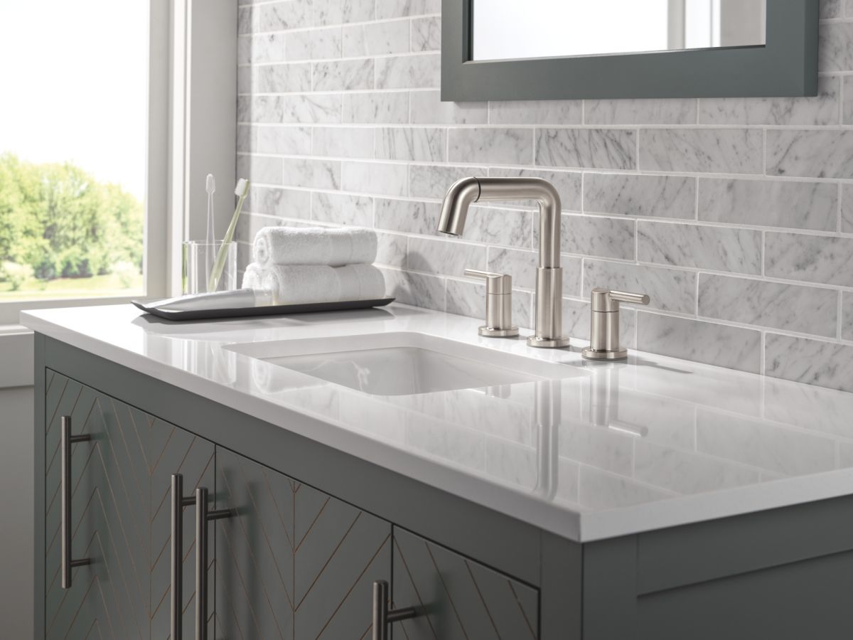 DELTA Nicoli Two Handle Widespread Pull-Down Bathroom Faucet — Stainless