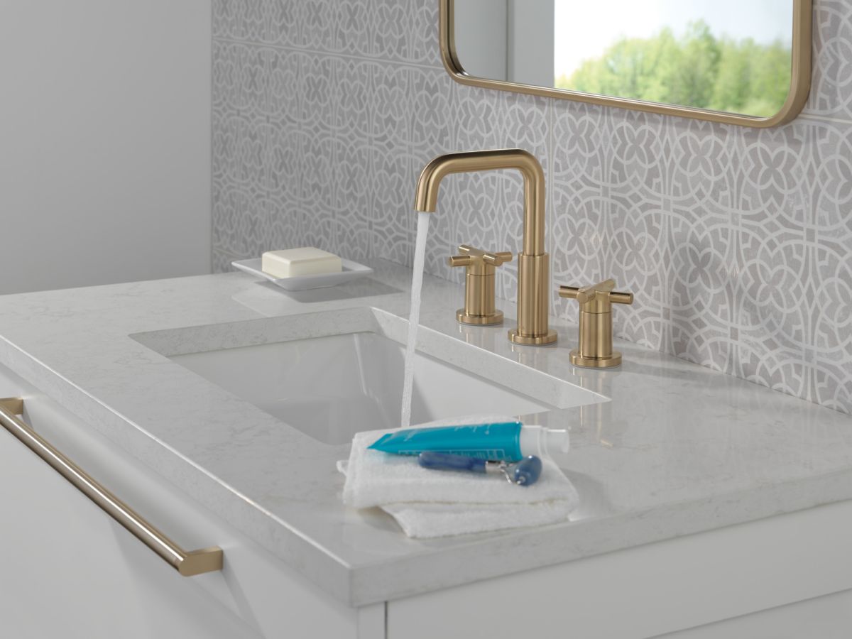 DELTA Nicoli Two Handle Widespread Bathroom Faucet — Champagne Bronze