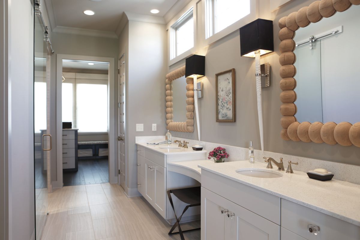 DELTA Cassidy Metal Lever Handle Set - Deck Mount Bathroom & Bidet — Champagne Bronze