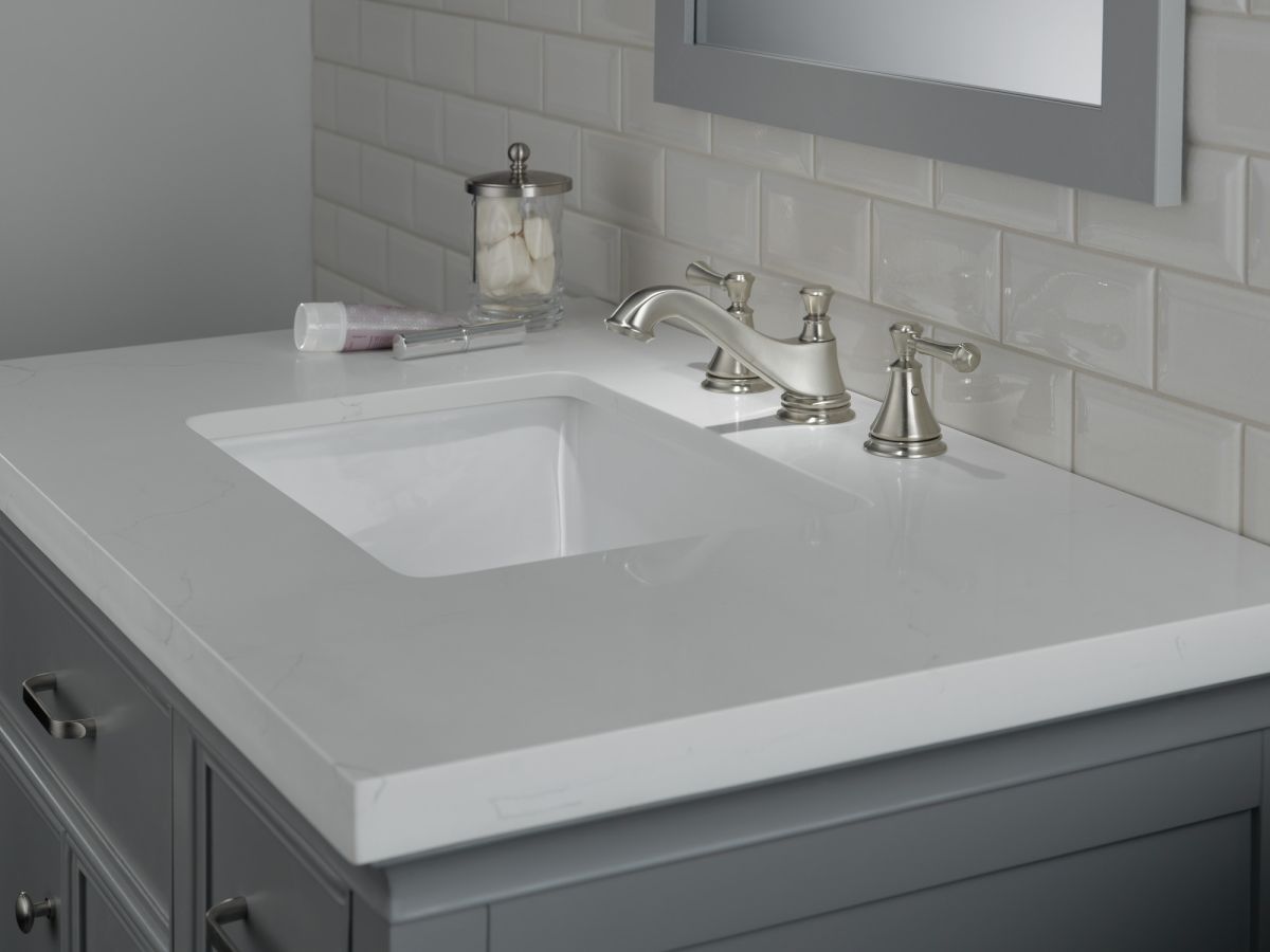 DELTA Cassidy Metal Lever Handle Set - Deck Mount Bathroom & Bidet — Stainless