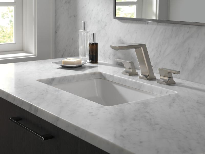 DELTA Pivotal Two Handle Widespread Bathroom Faucet — Lumicoat® Stainless