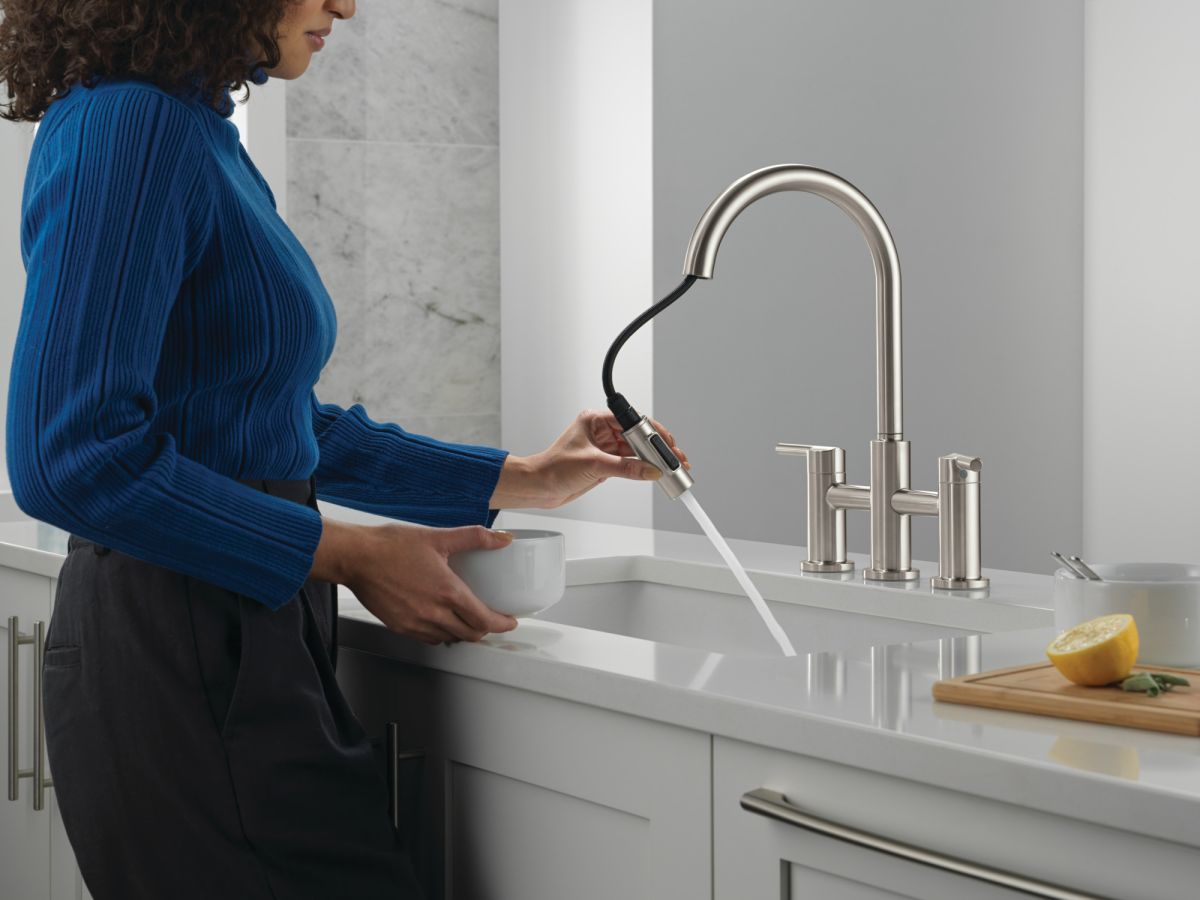 DELTA Nicoli Two Handle Pull-Down Bridge Kitchen Faucet — Stainless