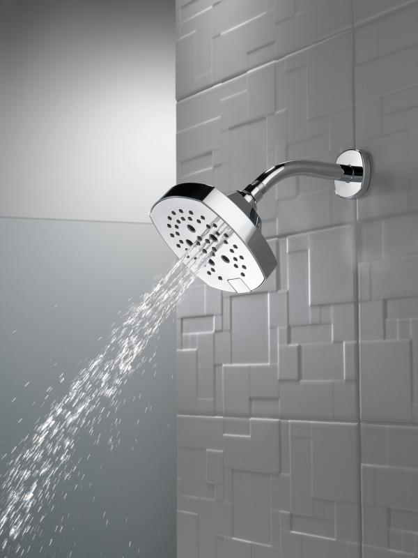 DELTA Universal Showering Components H2OKINETIC 5-Setting  Shower Head — Chrome