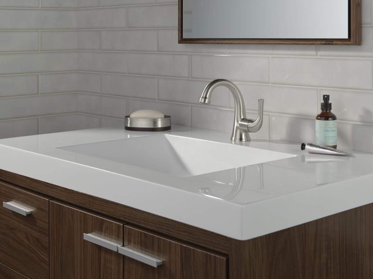 DELTA Kayra Single Handle Bathroom Faucet — Stainless