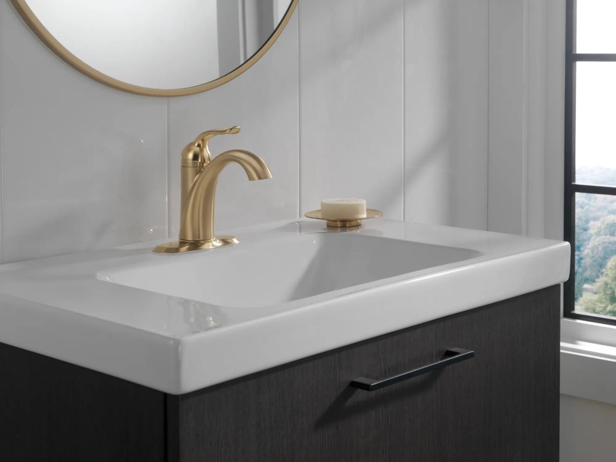 DELTA Lahara Single Handle Bathroom Faucet — Champagne Bronze