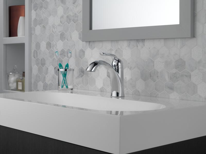 DELTA Lahara Single Handle Bathroom Faucet — Chrome
