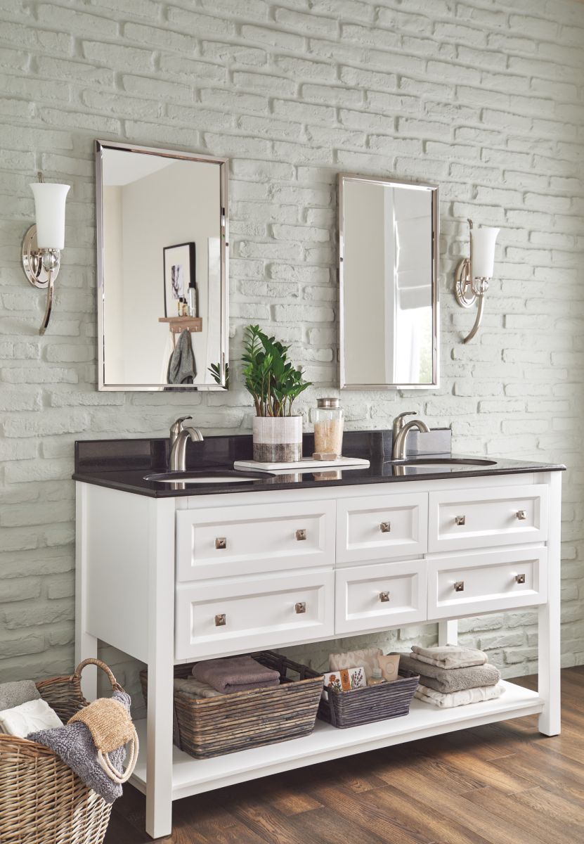 DELTA Lahara Single Handle Bathroom Faucet — Stainless