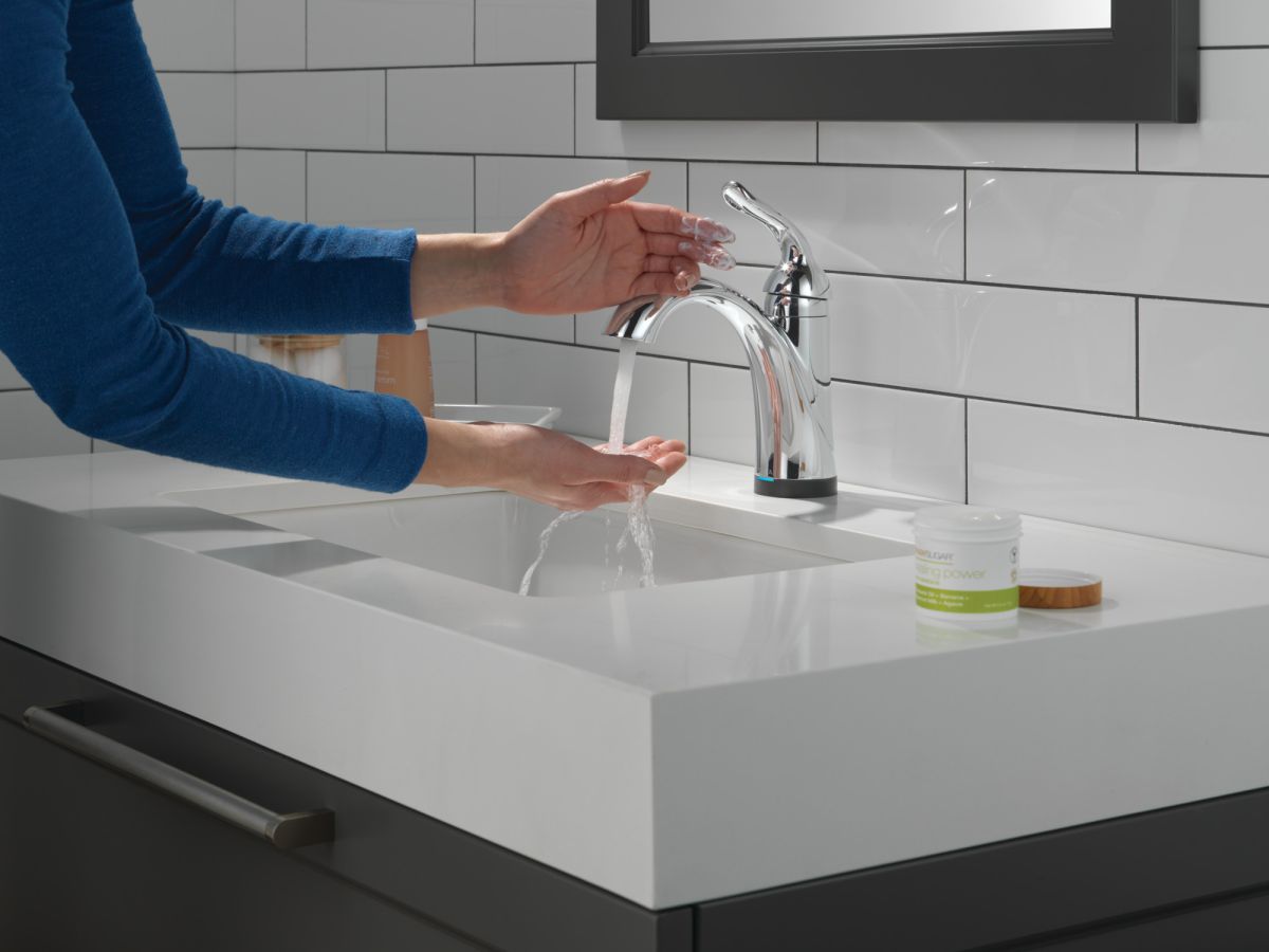 DELTA Lahara Touch2O Bathroom Faucet with Touchless Technology — Chrome