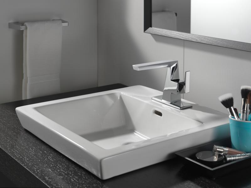 DELTA Trillian Single Handle Bathroom Faucet — Lumicoat® Chrome