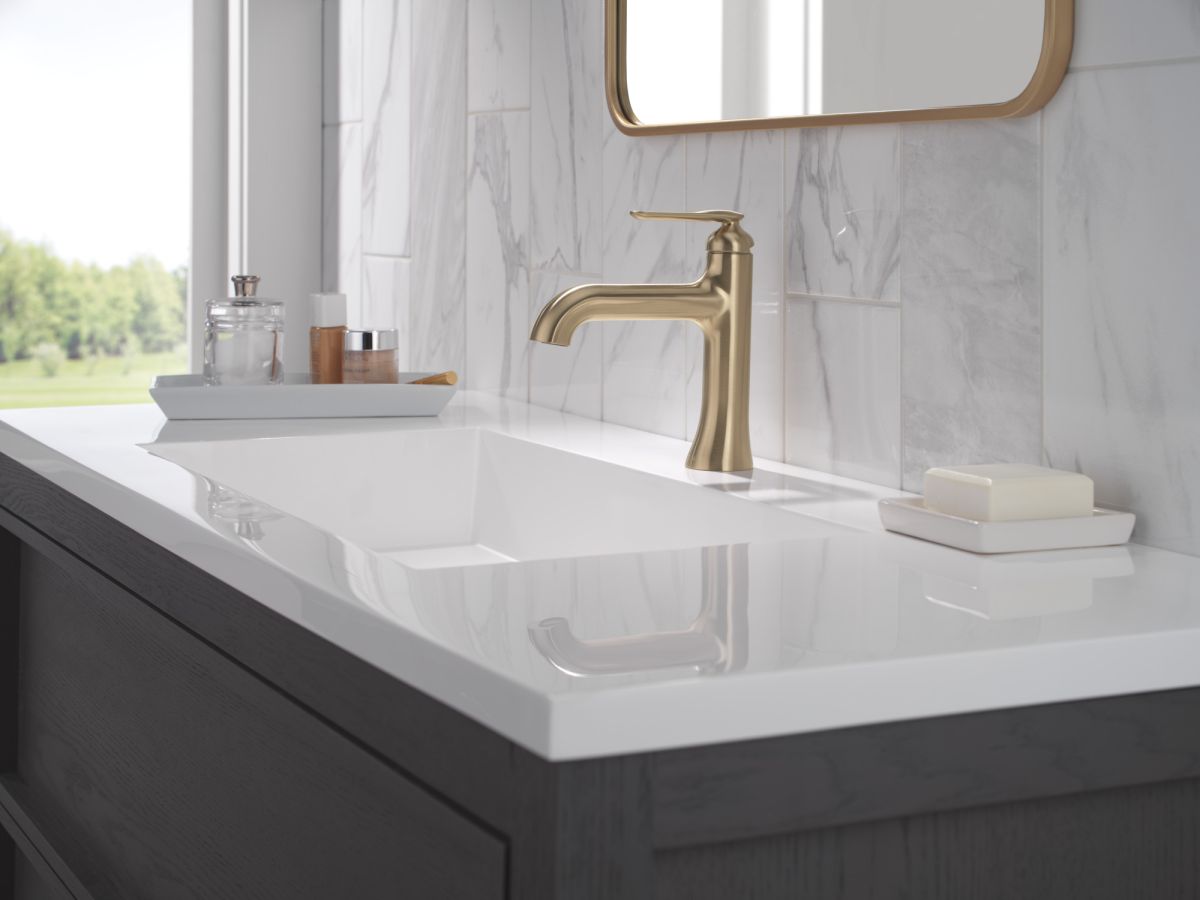 DELTA Bonacci Single Handle Bathroom Faucet — Lumicoat® Champagne Bronze