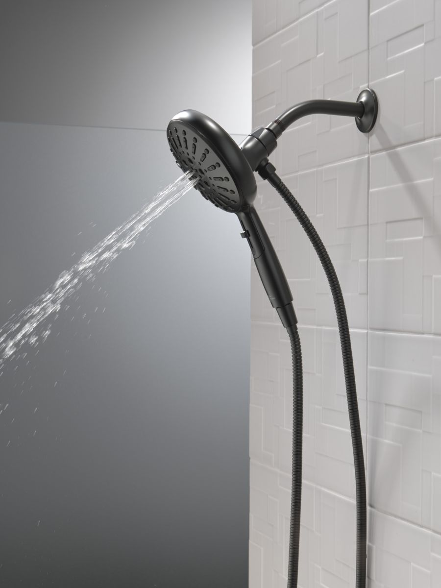 DELTA Universal Showering Components 7-Setting SureDock Magnetic Hand Shower — Matte Black