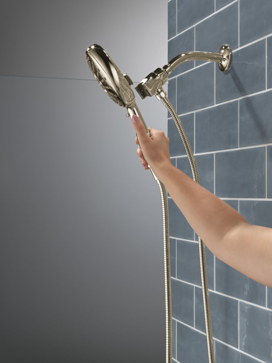 DELTA Universal Showering Components 7-Setting SureDock Magnetic Hand Shower — Lumicoat® Polished Nickel