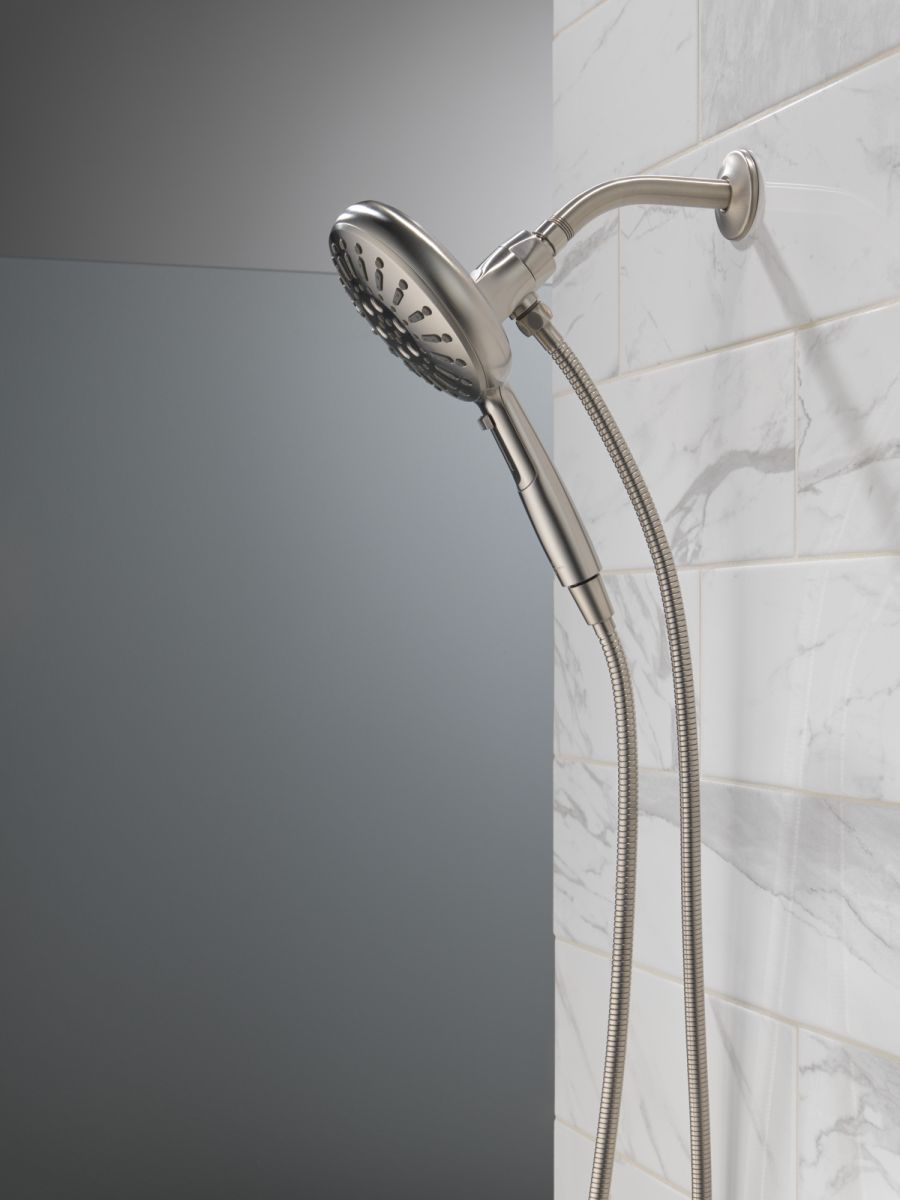 DELTA Universal Showering Components 7-Setting SureDock Magnetic Hand Shower — Lumicoat® Stainless