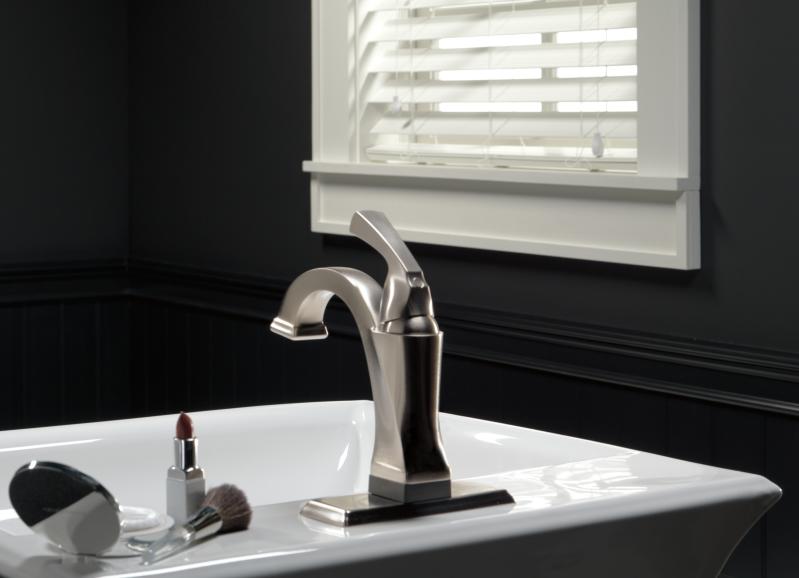 DELTA Dryden Touch2O Bathroom Faucet with Touchless Technology — Stainless