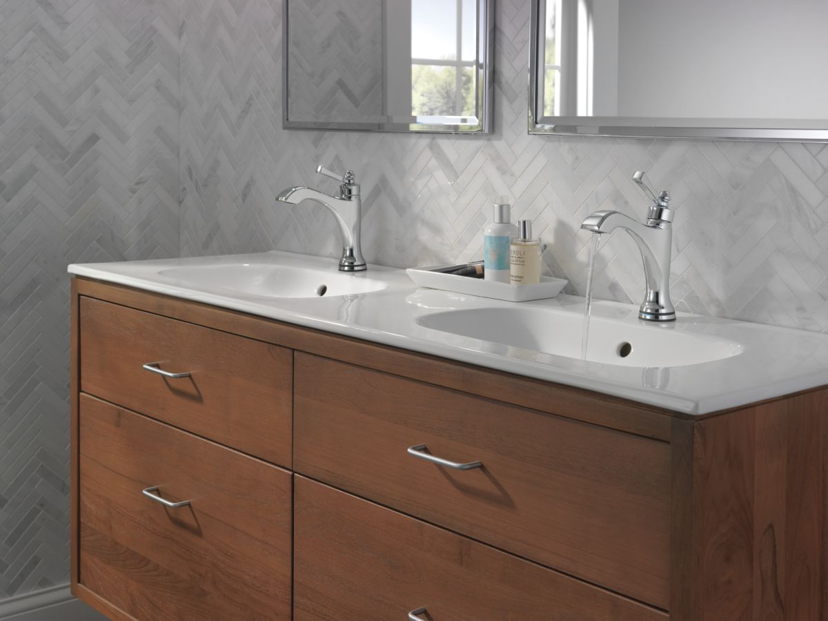 DELTA Dorval Touch2O Bathroom Faucet with Touchless Technology — Chrome