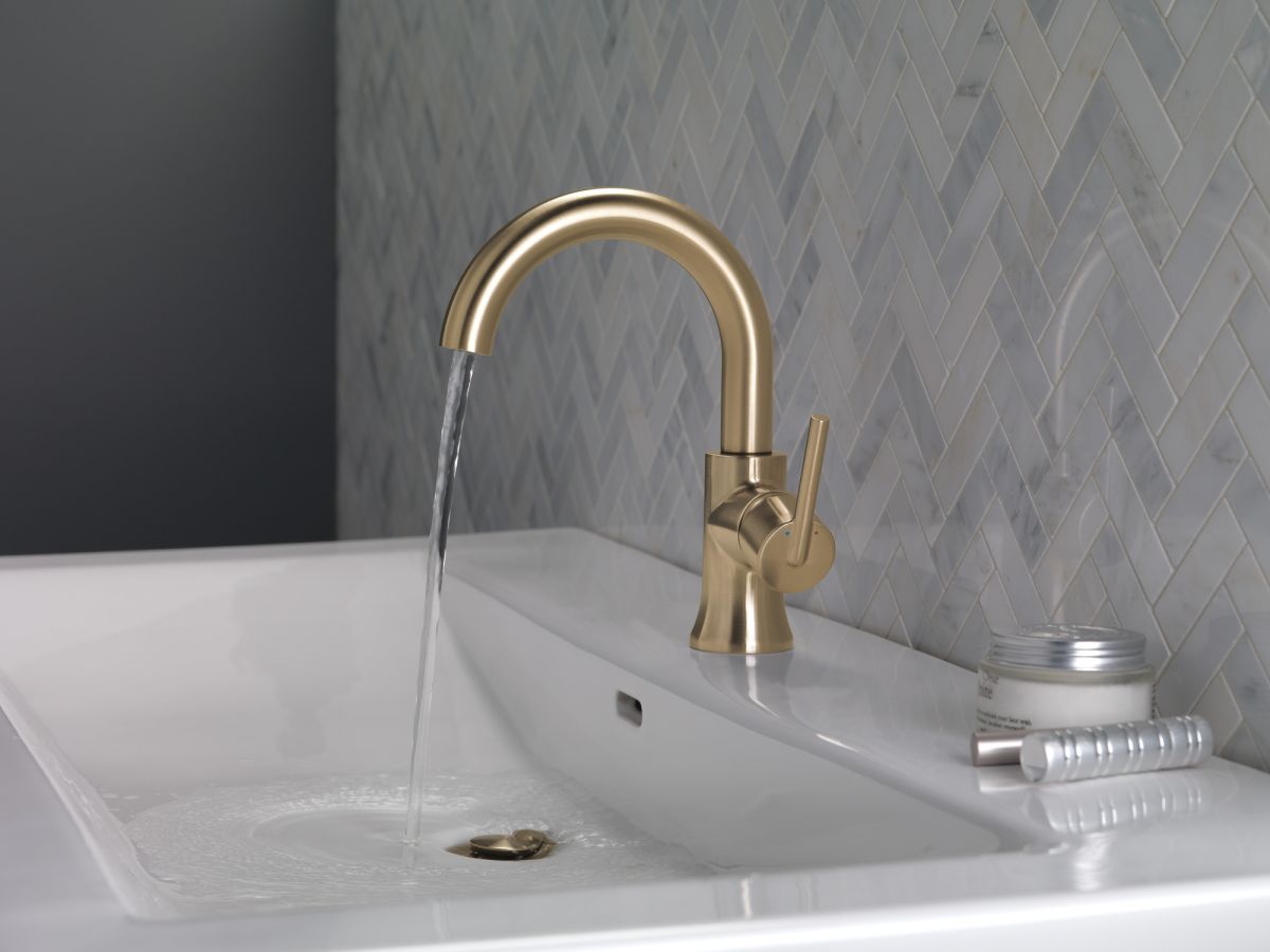 DELTA Trinsic Single Handle High-Arc Bathroom Faucet — Champagne Bronze
