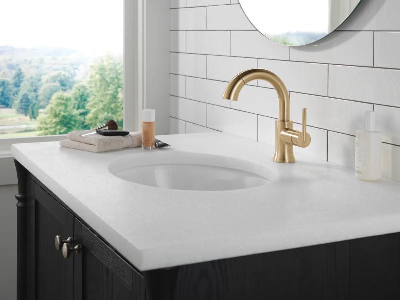 DELTA Trinsic Single Handle Pull Down Bathroom Faucet — Champagne Bronze