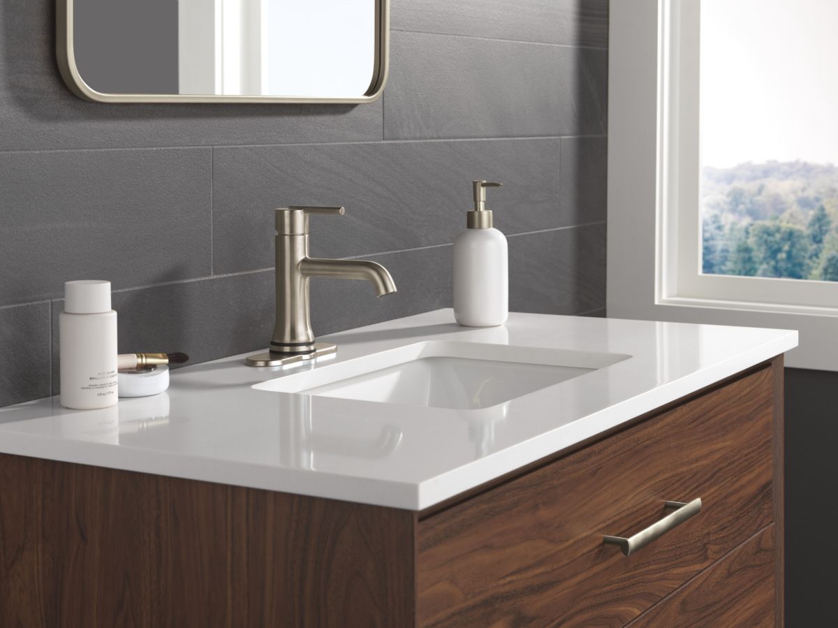DELTA Trinsic Touch2O Bathroom Faucet with Touchless Technology — Stainless
