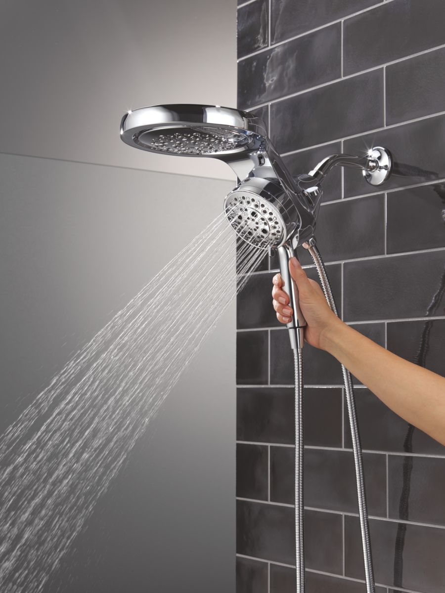 DELTA Universal Showering Components 6-Setting HydroRain with ProClean — Lumicoat® Chrome