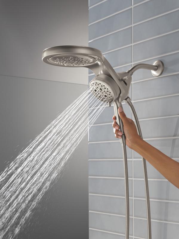 DELTA Universal Showering Components 6-Setting HydroRain with ProClean — Lumicoat® Stainless