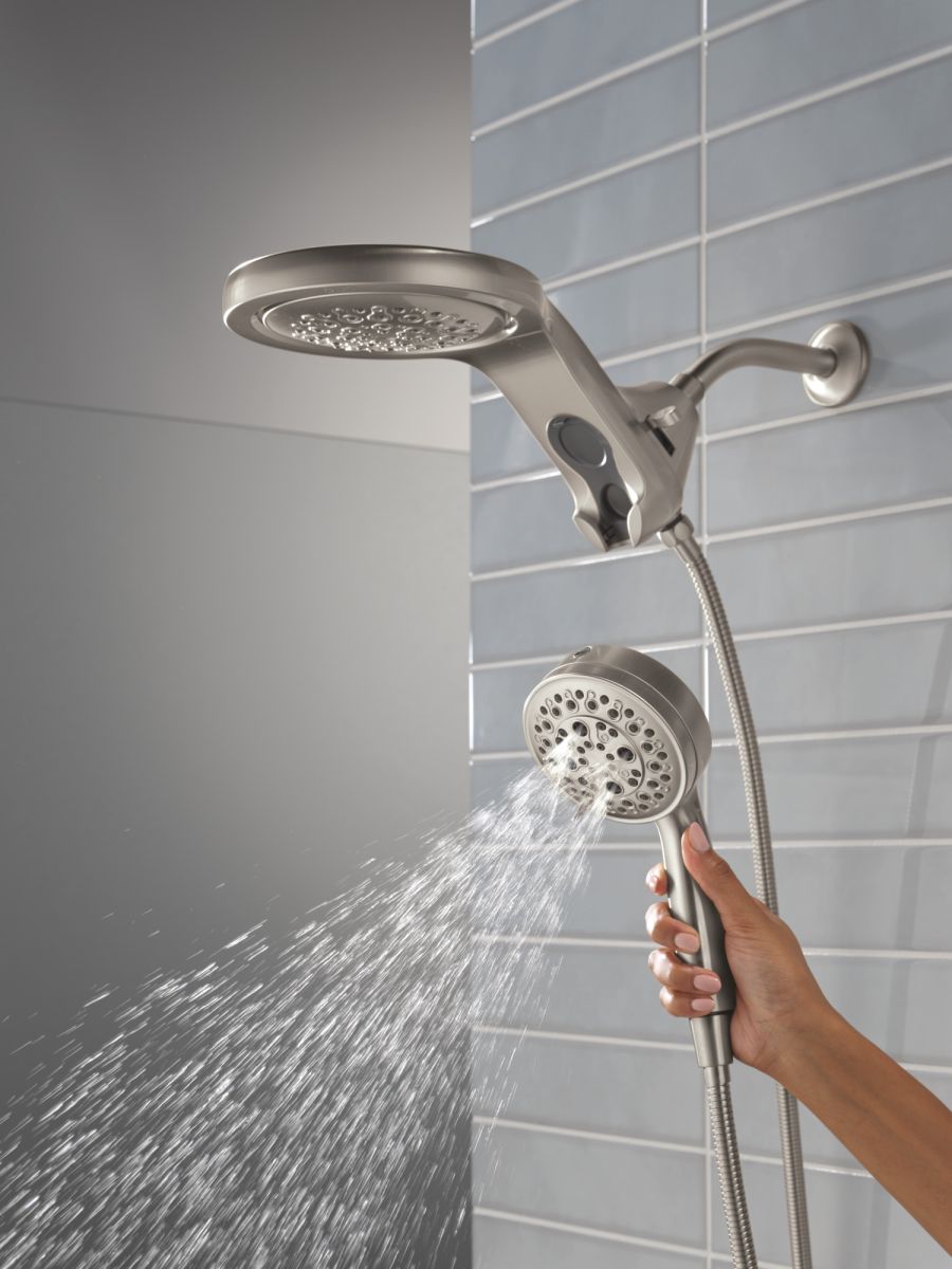 DELTA Universal Showering Components 6-Setting HydroRain with ProClean — Lumicoat® Stainless