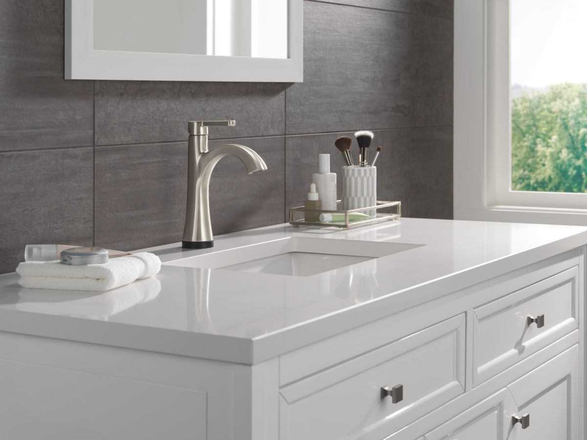 DELTA Lineax Touch2O Bathroom Faucet with Touchless Technology — Stainless