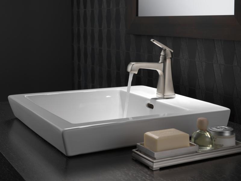 DELTA Ashlyn Single Handle Bathroom Faucet — Stainless