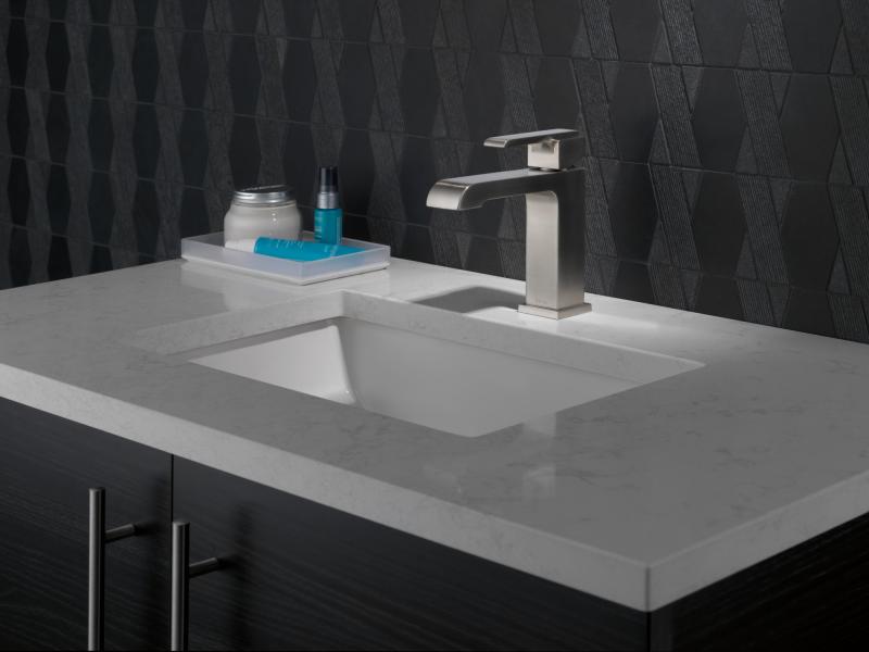 DELTA Ara Single Handle Bathroom Faucet — Stainless