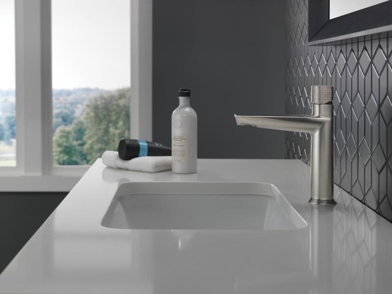 DELTA Galeon Single Handle Bathroom Faucet — Lumicoat® Stainless
