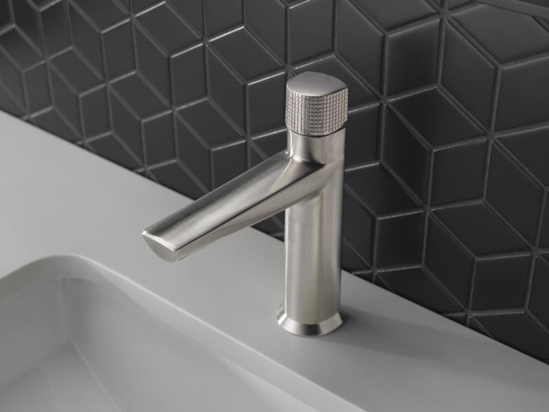 DELTA Galeon Single Handle Bathroom Faucet — Lumicoat® Stainless