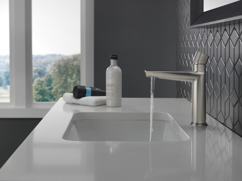 DELTA Galeon Single Handle Bathroom Faucet — Lumicoat® Stainless