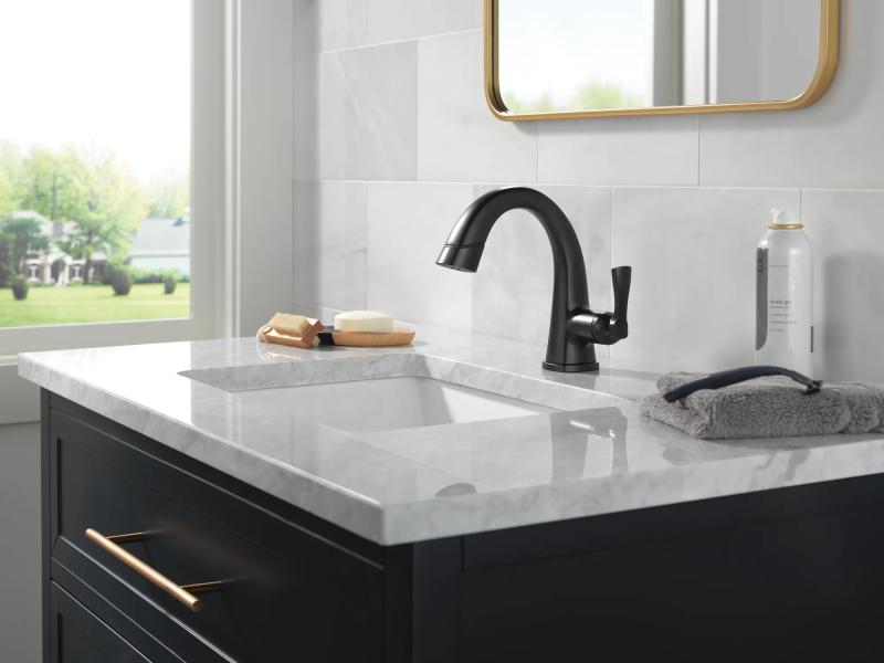 DELTA Stryke Single Handle Pull Down Bathroom Faucet — Matte Black