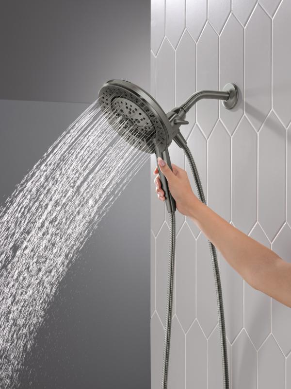 DELTA Universal Showering Components 7-Setting In2ition with ProClean — Lumicoat® Black Stainless