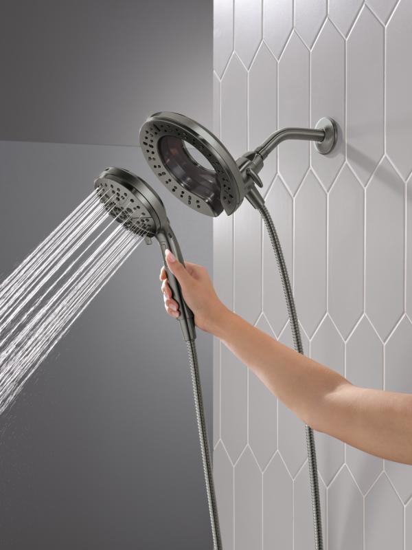 DELTA Universal Showering Components 7-Setting In2ition with ProClean — Lumicoat® Black Stainless